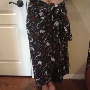 Black and Red Patterned Scarf Gibli Pattern